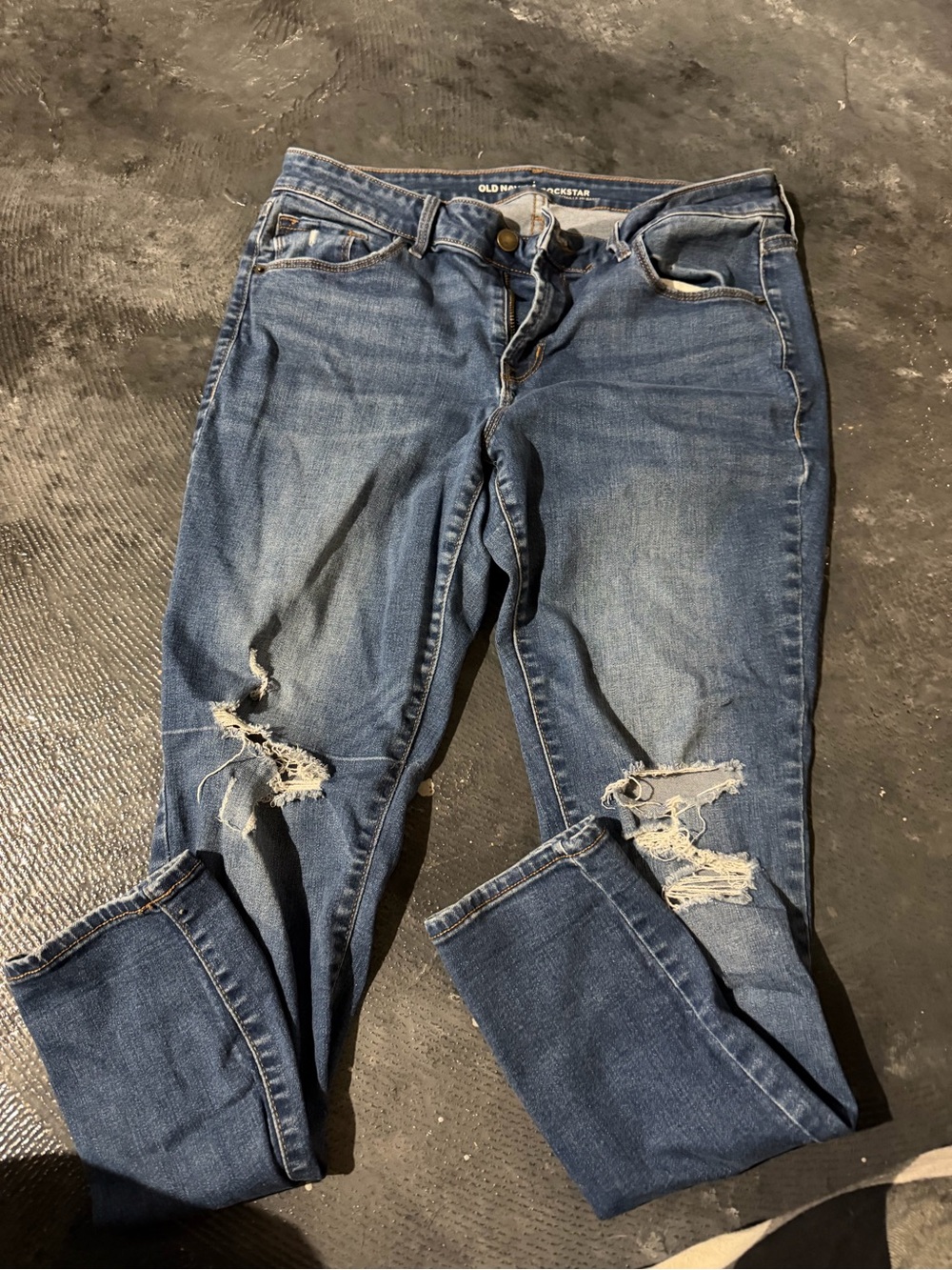 Old Navy Women’s Distressed Blue Skinny Jeans